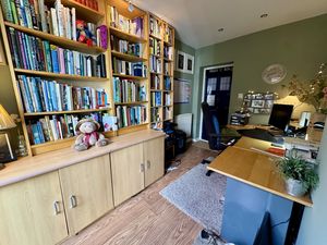 Study/Home Office- click for photo gallery